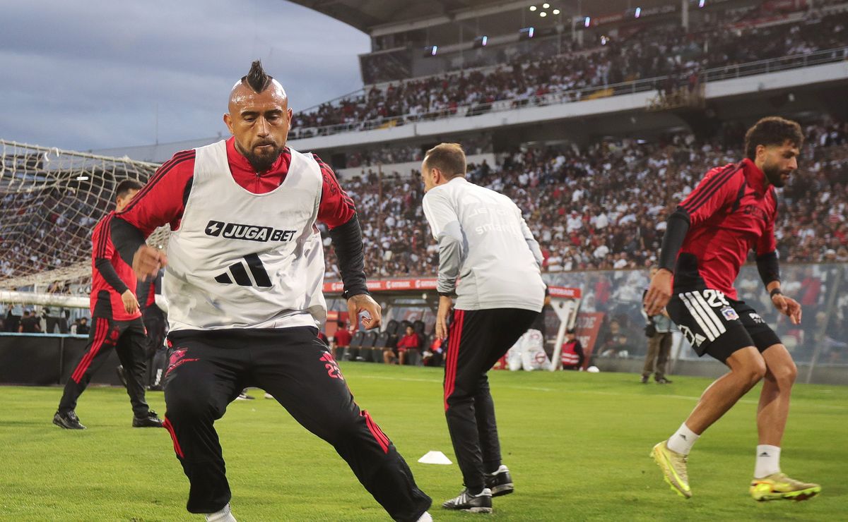Golpe a Colo Colo: los conciertos en el Monumental que complican la lucha por el título