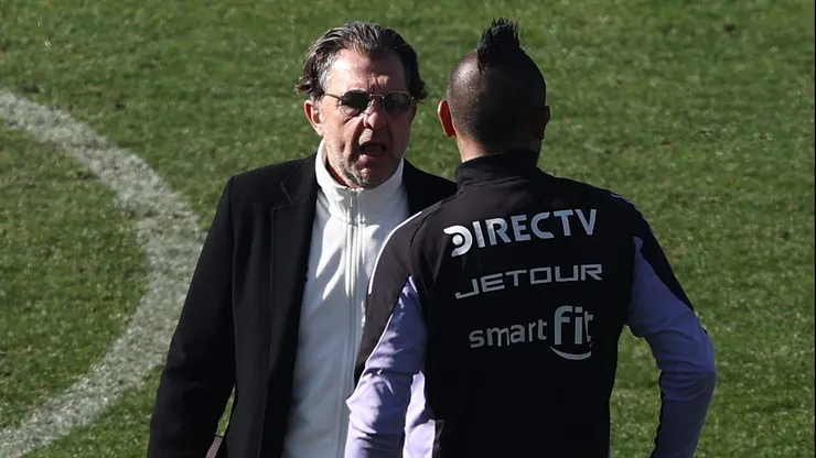Arturo Vidal dijo que Colo Colo no necesita refuerzos y la dirigencia le respondió.