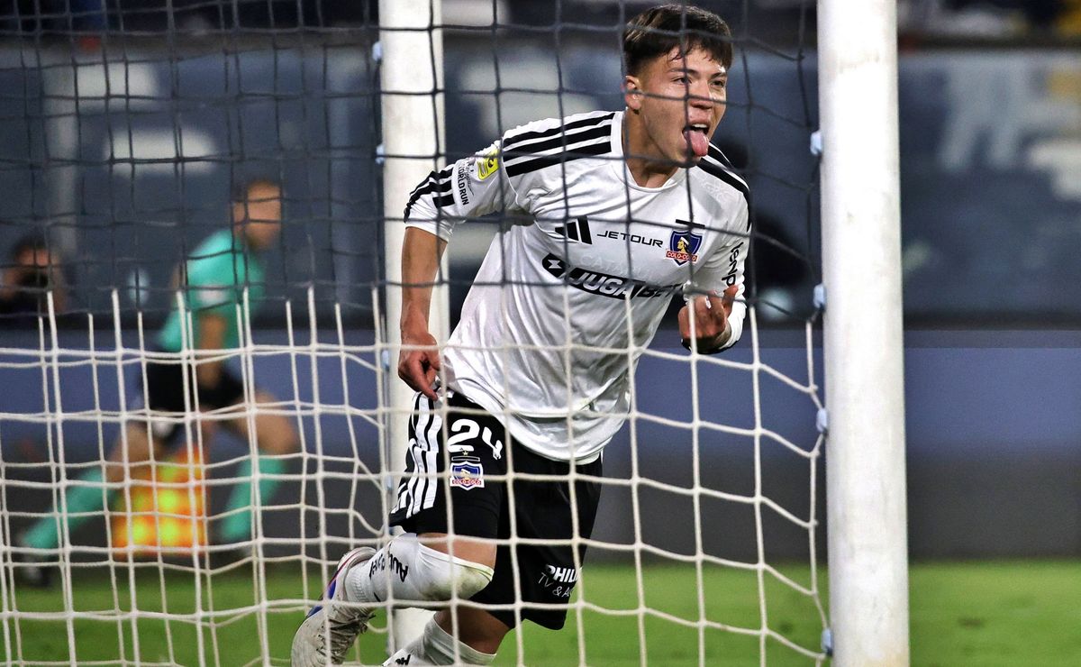 En Colo Colo aclaran cómo va renovación de Leandro Hernández: “Es una prioridad”