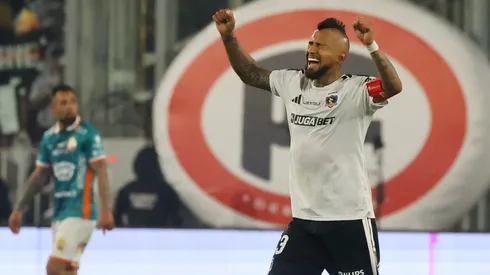 Arturo Vidal quiere renovar en Colo Colo.