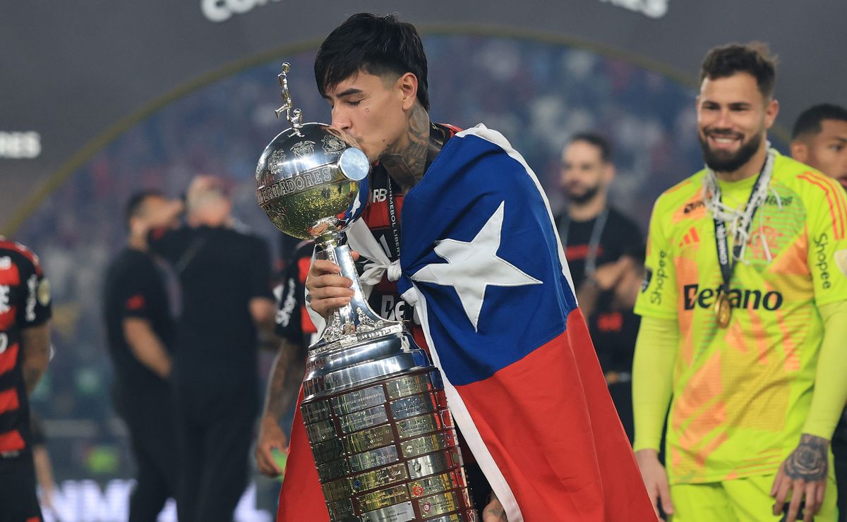 No es Colo Colo: el equipo que toma delantera para quedarse con Erick Pulgar en este mercado