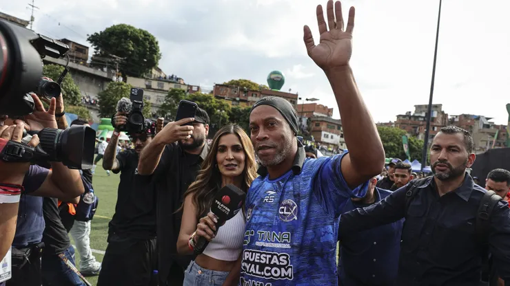 Ronaldinho podría tener su regreso al fútbol.