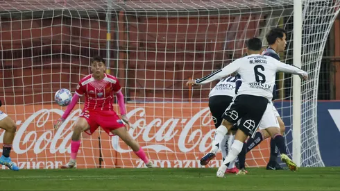 Tomás Alarcón abrió la cuenta en el Santa Laura