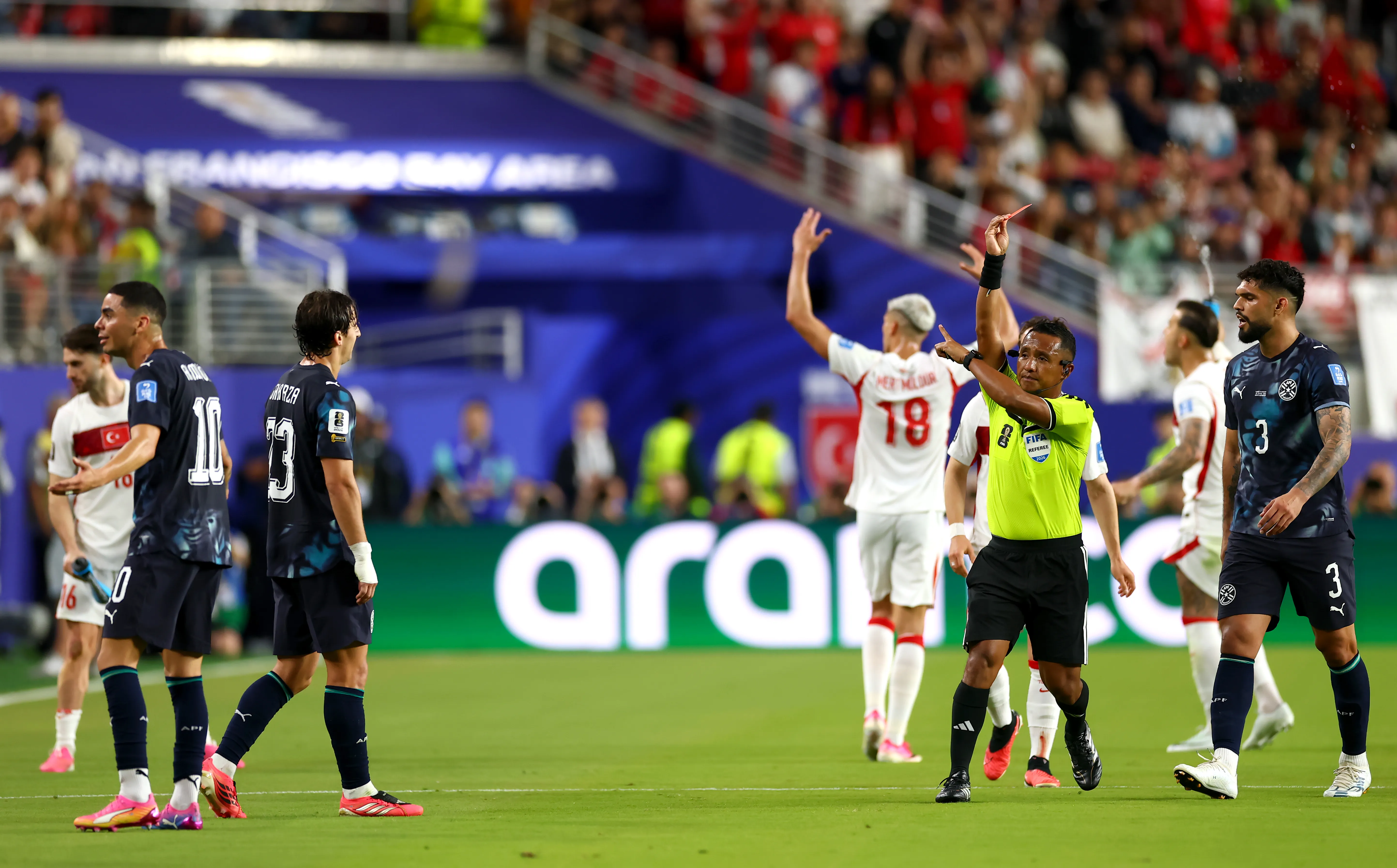 Miguel Almirón fue expulsado en Paraguay en el Mundial 2026. (Photo by Dean Mouhtaropoulos/Getty Images)