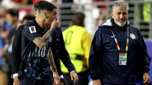 La selección de Paraguay espera el castigo para Almirón.