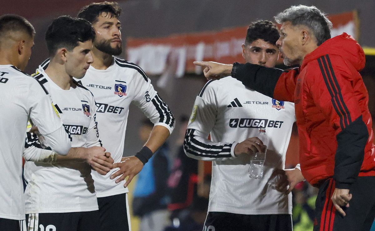 Fernando Ortiz habla de los refuerzos para Colo Colo: “Será lo mejor para la institución”