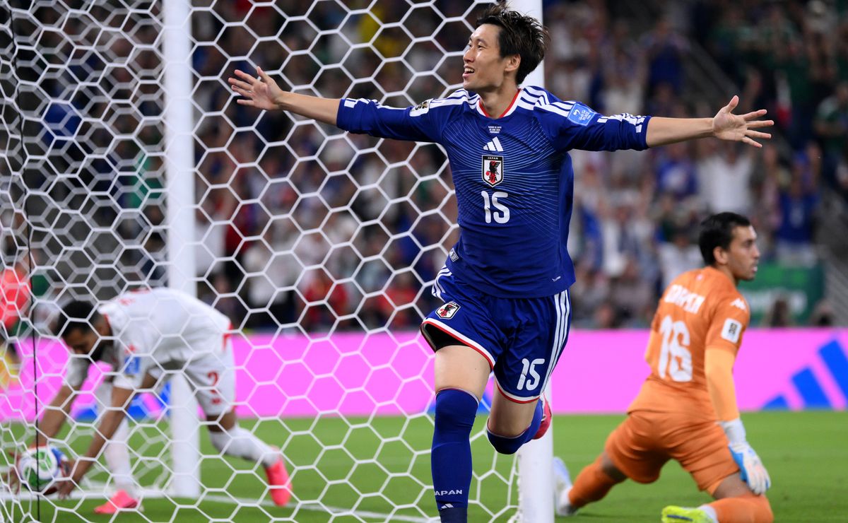Japón pasea a Túnez en el Mundial: goleada para poner un pie en los dieciseisavos de final