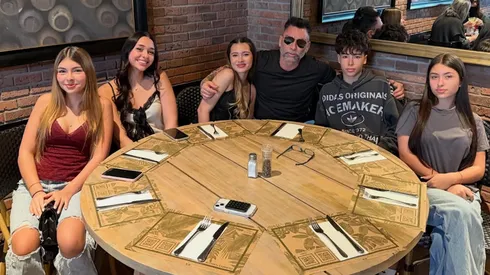 Marcelo Ríos celebró el día del papá con sus cinco hijos