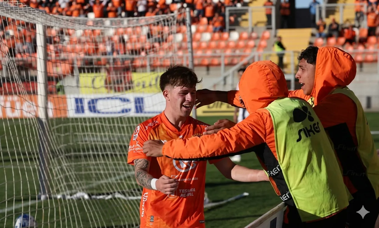 Otra imagen de la celebración de Esteban Gallardo. (Foto: Cobreloa SADP y retoque Gemini).