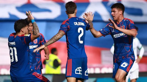 Lucas Romero celebra su único gol en Universidad de Chile: fue ante Audax Italiano.