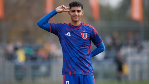 El juvenil azul jugó sus primeros minutos como profesional en el duelo contra Wanderers por Copa Chile.