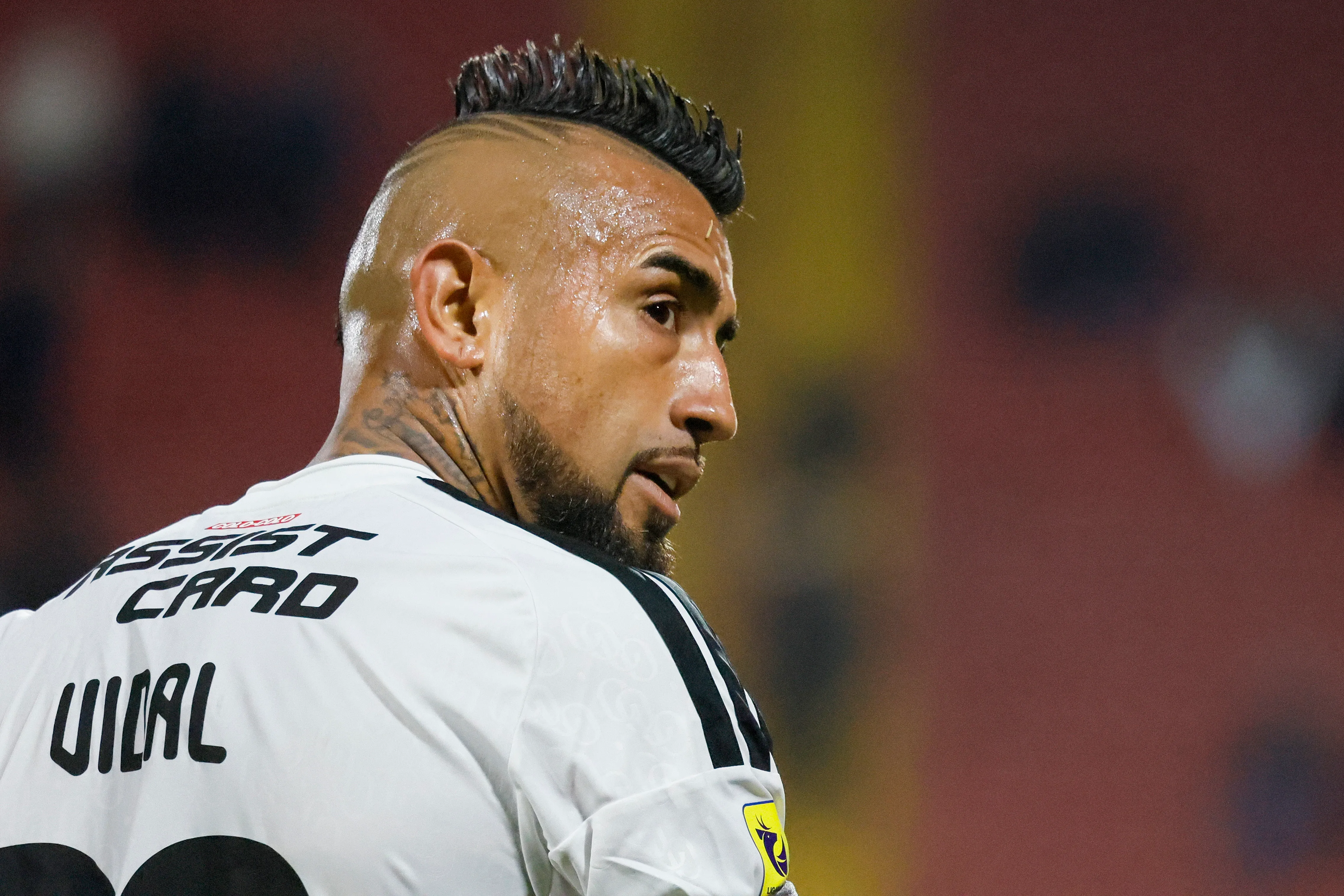 Vidal no sabe si seguirá en Colo Colo el próxmo año