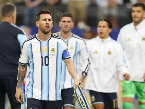 ¿Se acordó de Claudio Bravo? Lionel Messi erra penal en Argentina