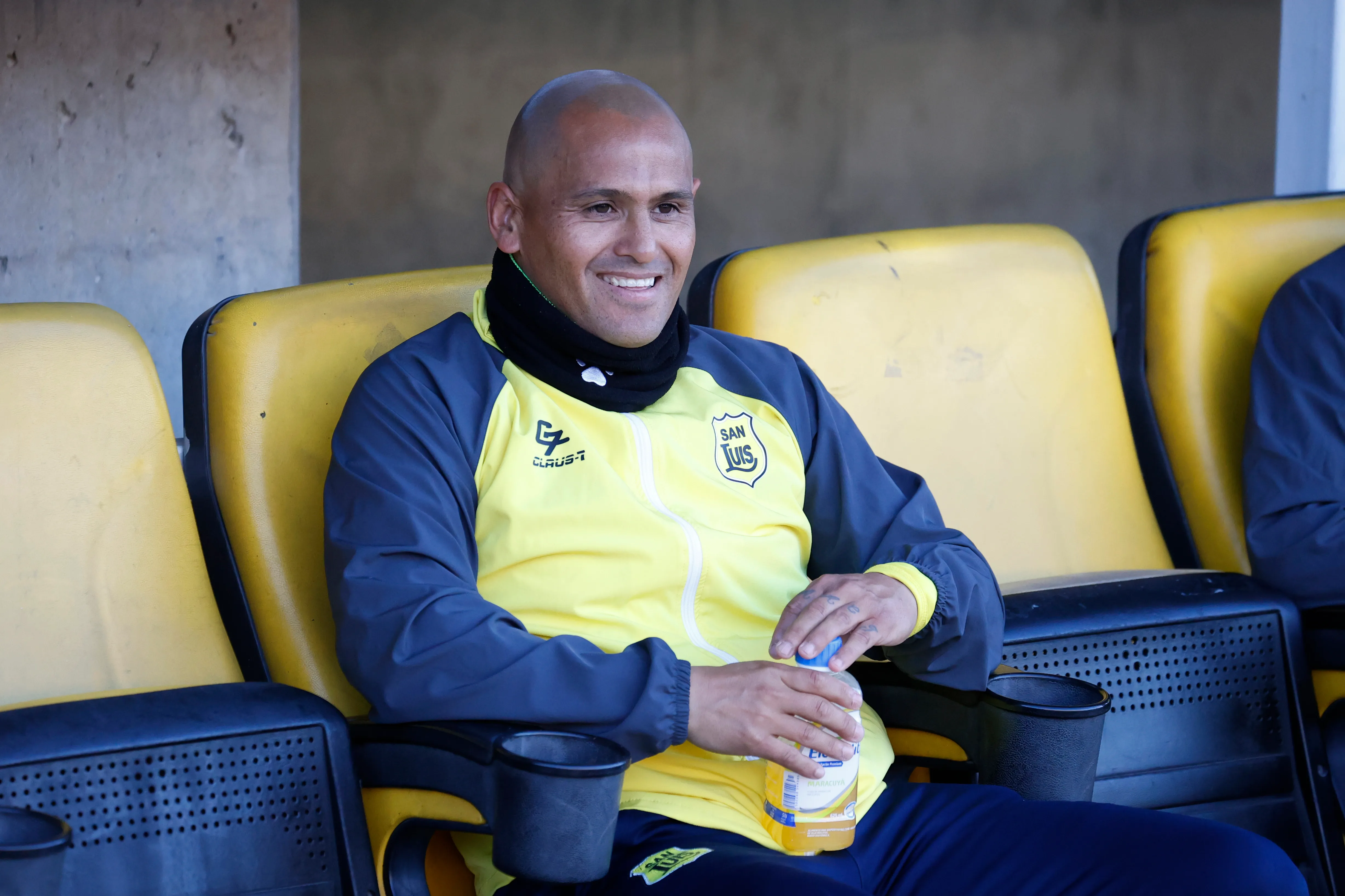 Suazo se retiró en 2025 y ahora es entrenador de San Luis de Quillota. Imagen: Photosport