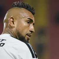Jugó en la Premier League y golpea la mesa con la renovación de Vidal