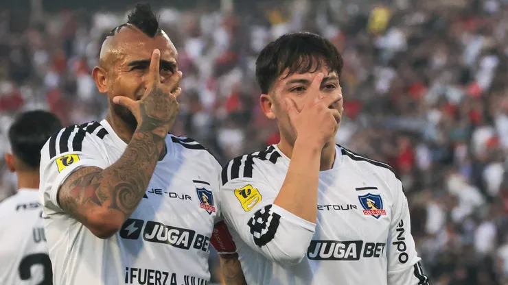 Arturo Vidal junto al juvenil por el que Tano Ortiz apostó varias de sus fichas.