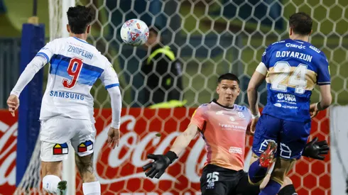 Católica ganó por 3-1 pero a Garnero no le gustó la actitud del segundo tiempo