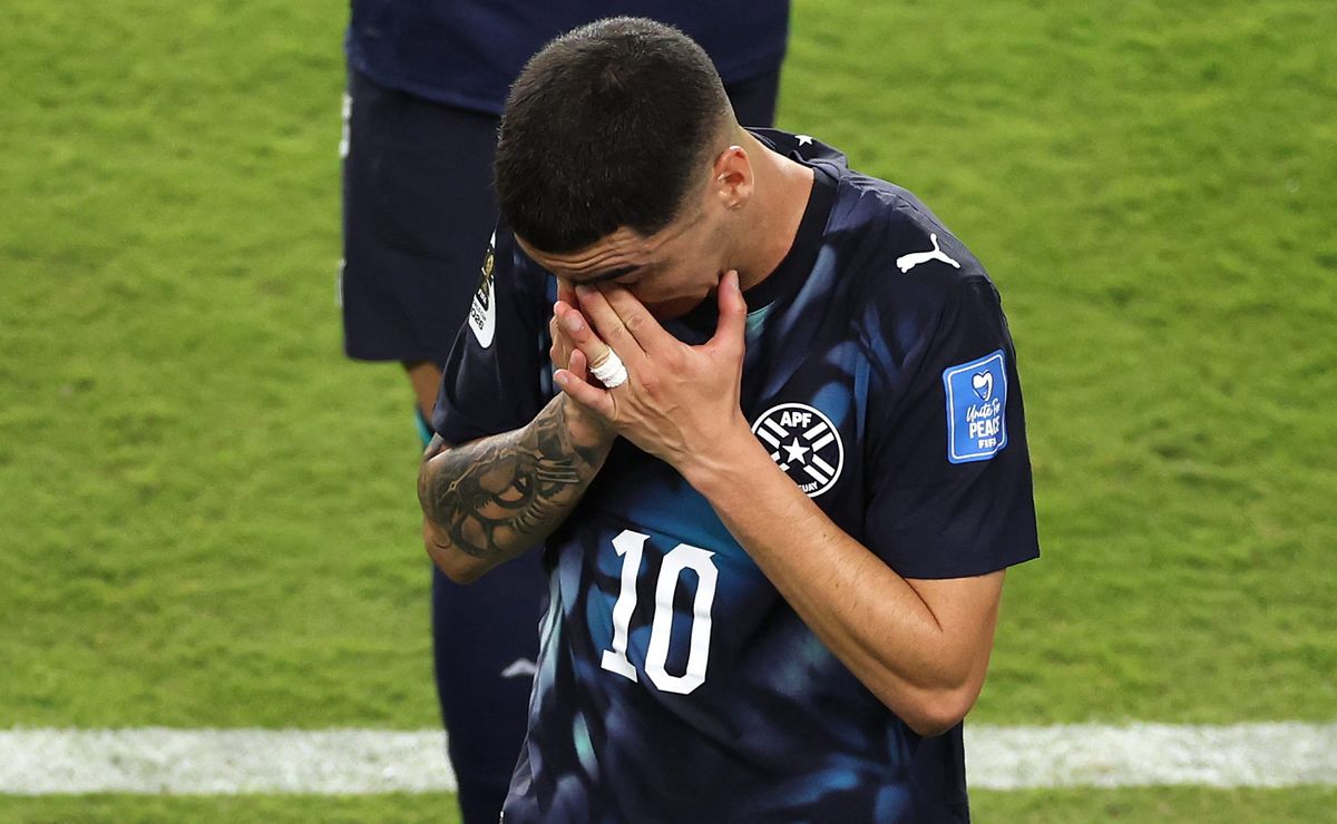 FIFA define sanción para Miguel Almirón por taparse la boca en el Mundial 2026