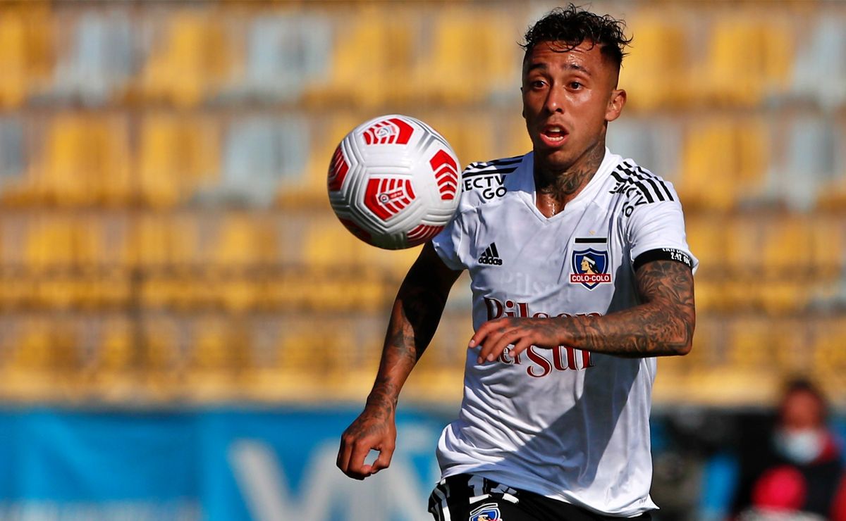 Martín Rodríguez vuelve a insistir por redes sociales en un regreso a Colo Colo
