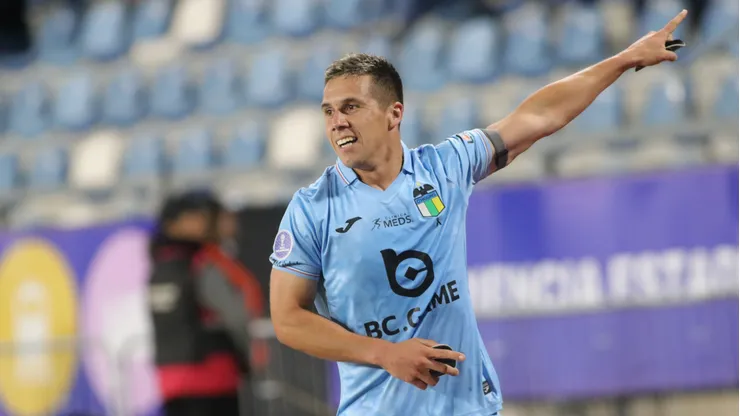 González fue elegido el mejor jugador del fútbol chileno el primer semestre,