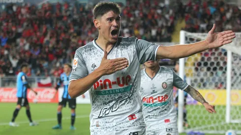El jugador dejará Tucumán y suena su regreso a Chile.