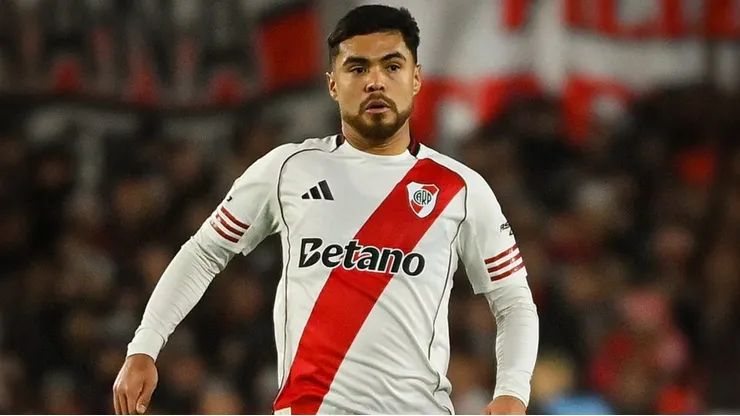 Paulo Díaz toma una decisión por su próximo club.