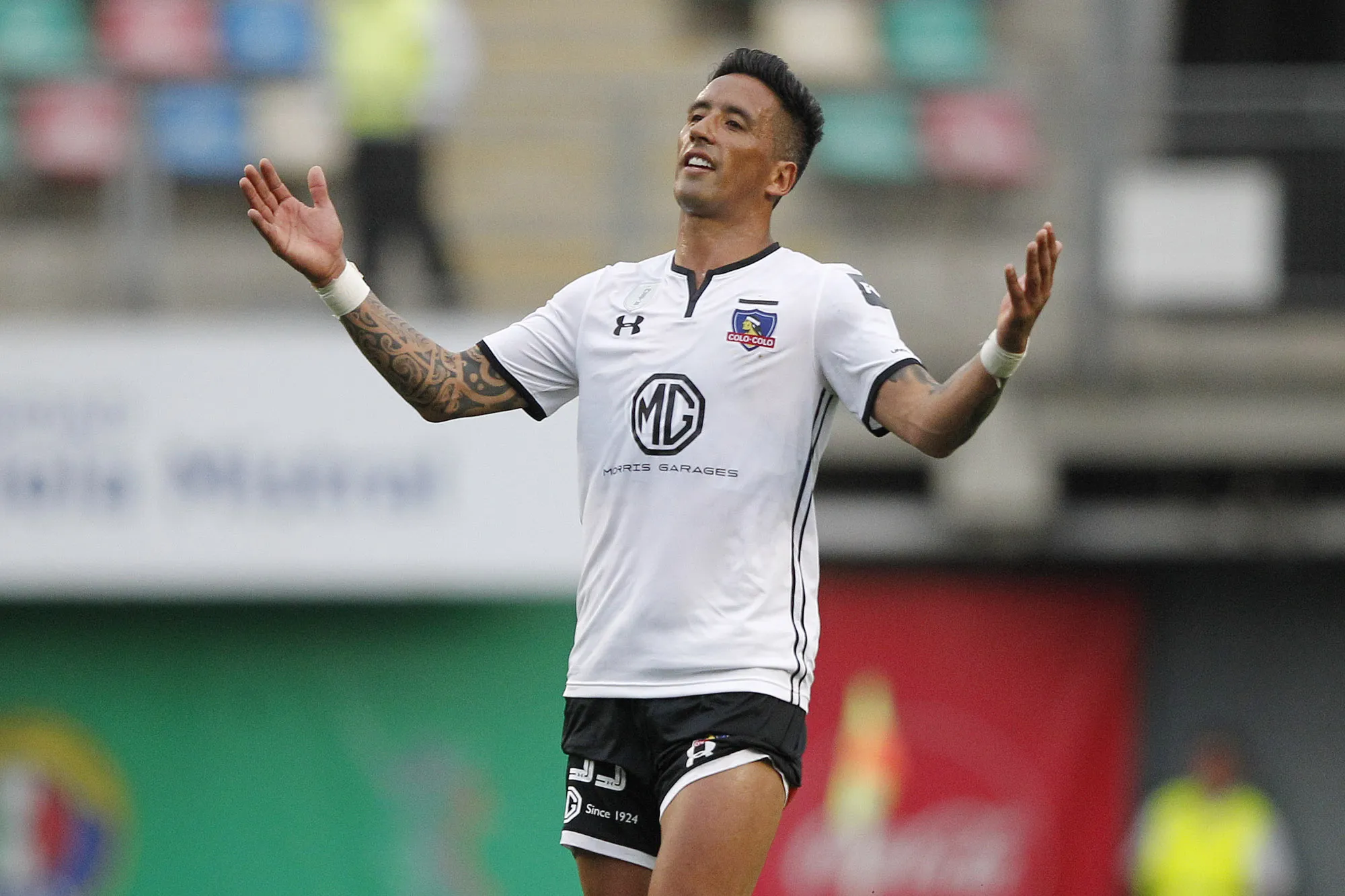 Lucas Barrios se ilusiona con volver al monstruo de Colo Colo como entrenador.