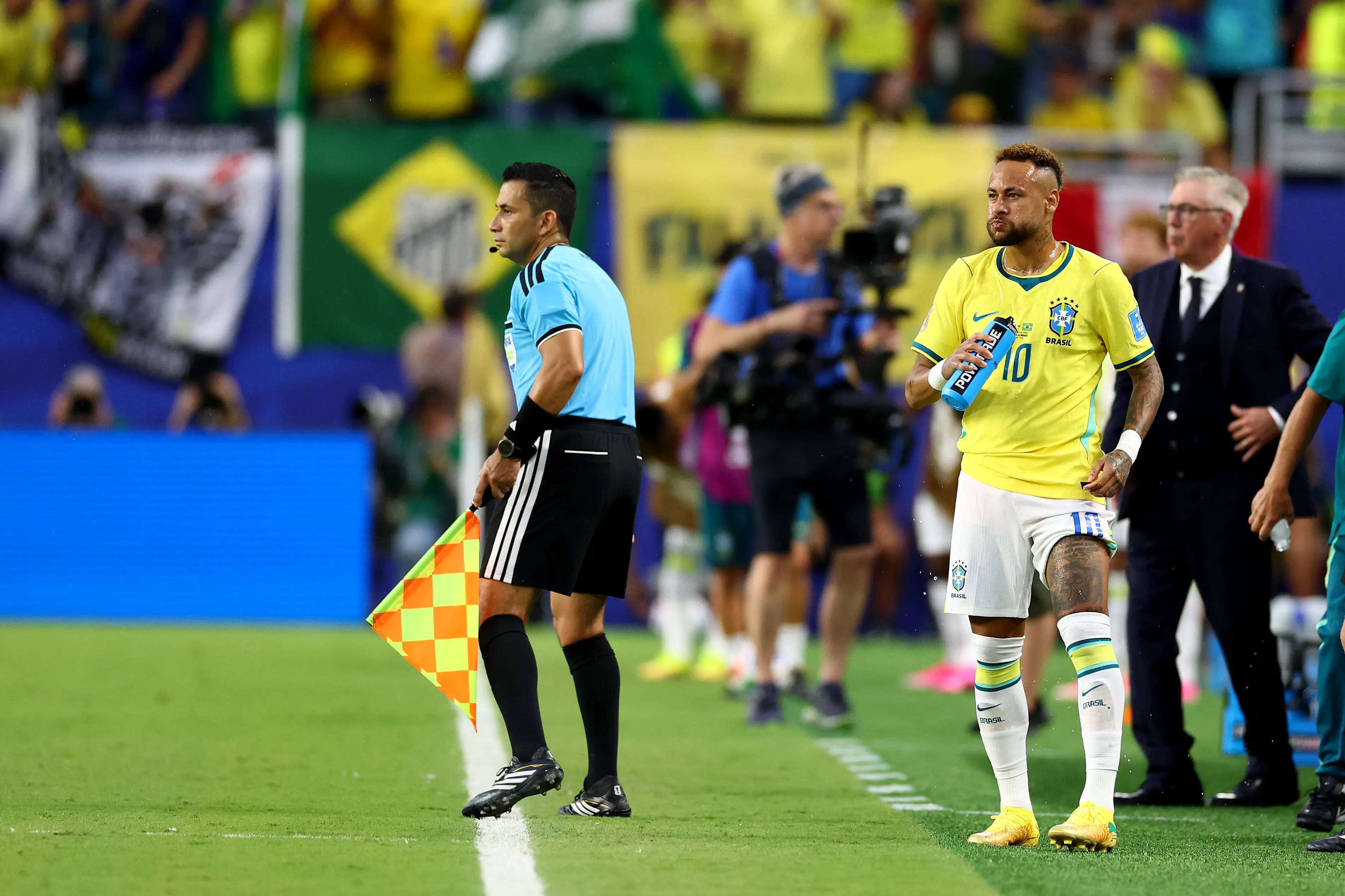 Neymar por fin pudo debutar en este Mundial 2026 al ingresar unos minutos sobre el final ante Escocia. | Foto: Getty Images.