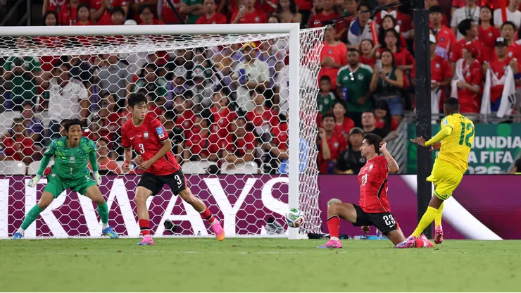 Sudáfrica sorprendió a Corea y se metió en los 16avos del Mundial