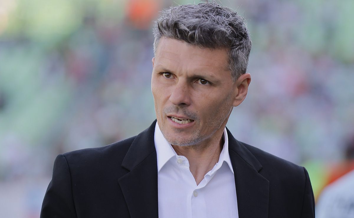 Campeón de América en Colo Colo enjucia a Ortiz por sus exigencias de mercado: “Está equivocado”
