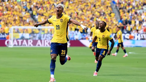 Angulo puso el 1-1 para Ecuador.