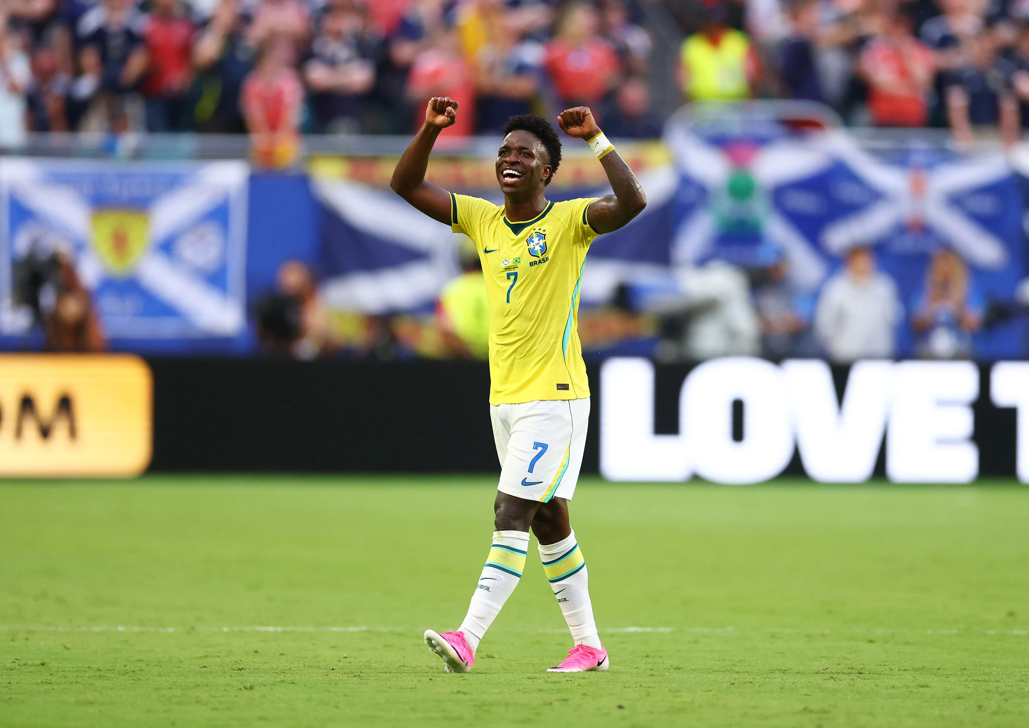 Vinícius Júnior ya lleva cuatro goles y una asistencia en este Mundial 2026. | Foto: Getty Images.