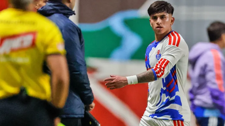 Maxi Guerrero fue expulsado en la U ante La Calera por Copa Chile.