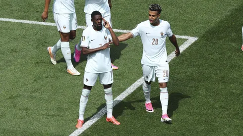Dembelé se transformó en genio y figura, y marcó tres goles ante Noruega