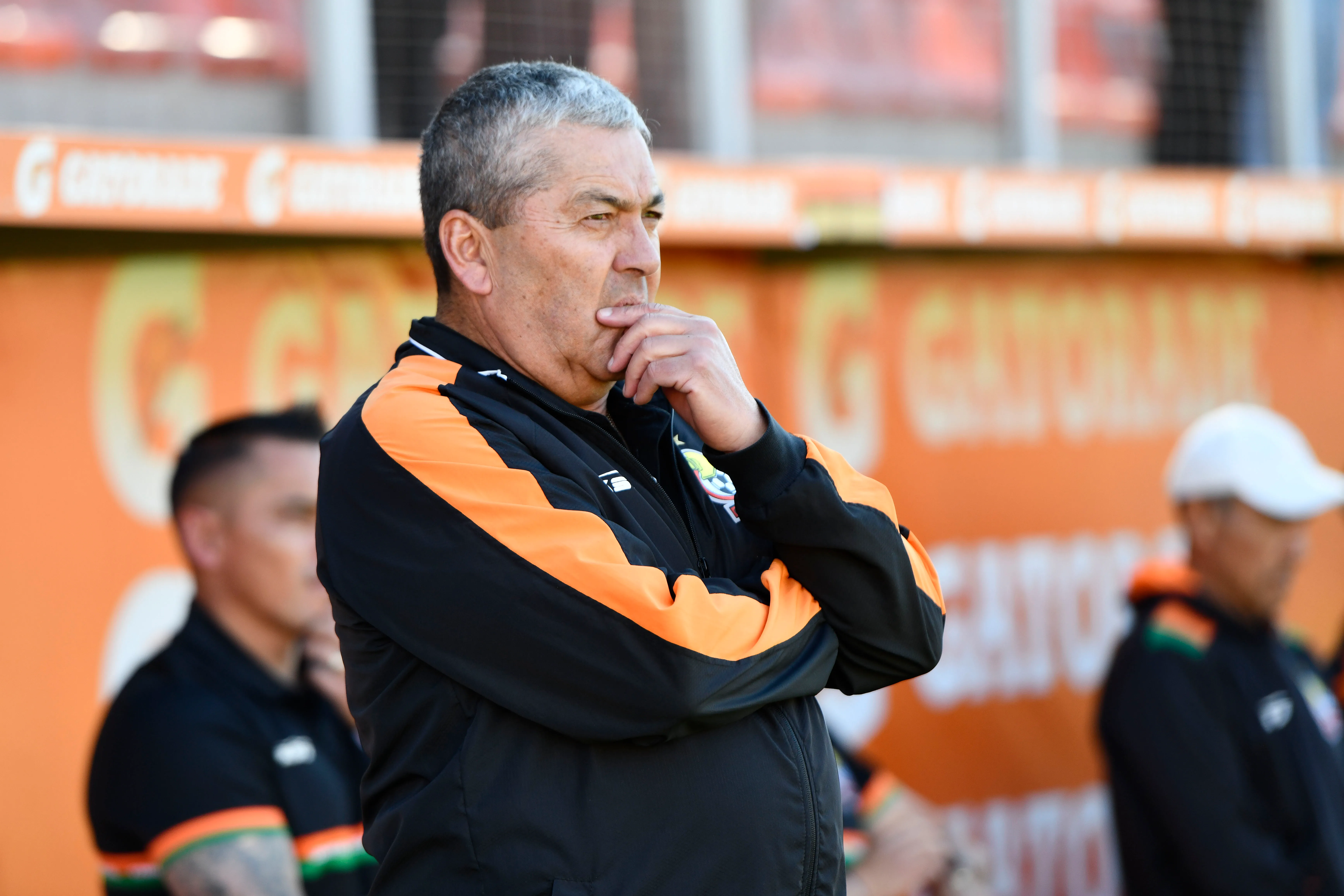 Cobresal terminó en zona de descenso y Gustavo Huerta necesita con urgencia nombres que lo ayuden a salir de su mal momento. Foto: Photosport.