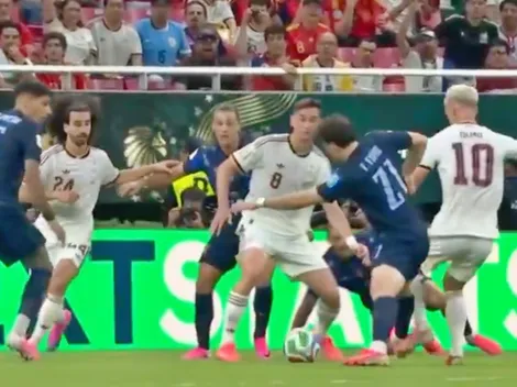 ¿A Messi se la dan? Uruguay explota por claro penal no cobrado