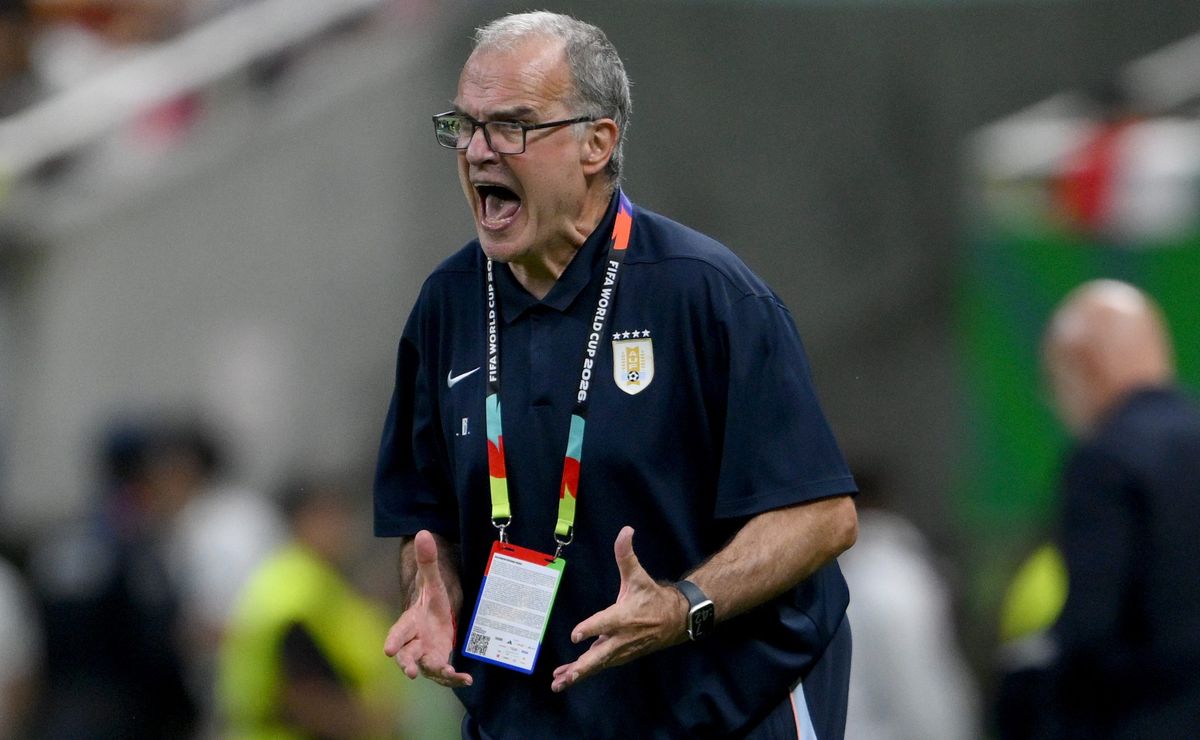 Mister Chip revienta a Marcelo Bielsa tras ataque de ira: “Es un cínico, un maleducado y un soberbio”