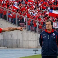 En su peor semana: Valdivia elige al mejor entre Bielsa y Sampaoli