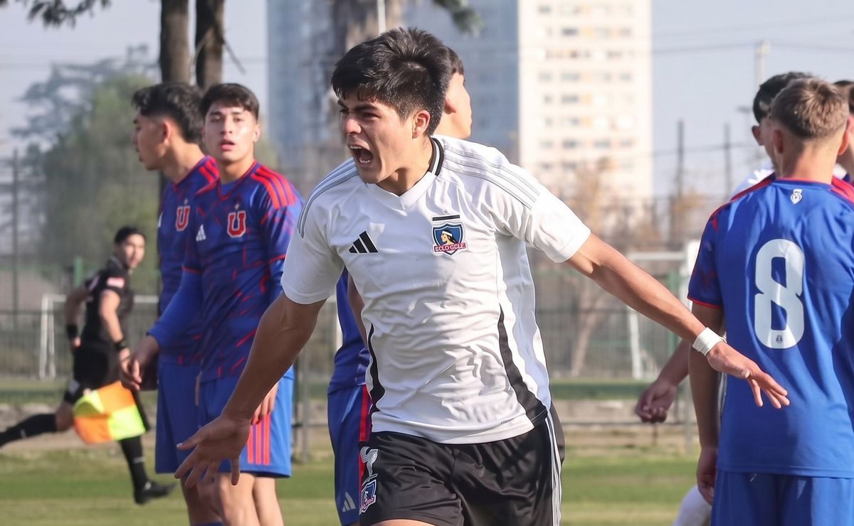¿Heredero de Paredes? El apodo con que Colo Colo bautiza a Felipe Raipán tras doblete ante la U