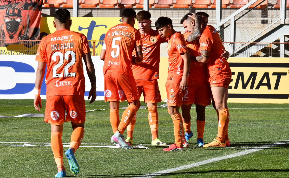 Con criticado paso por U de Chile y subió con el Conce: Cobreloa suma otro refuerzo tras arribo de Duma