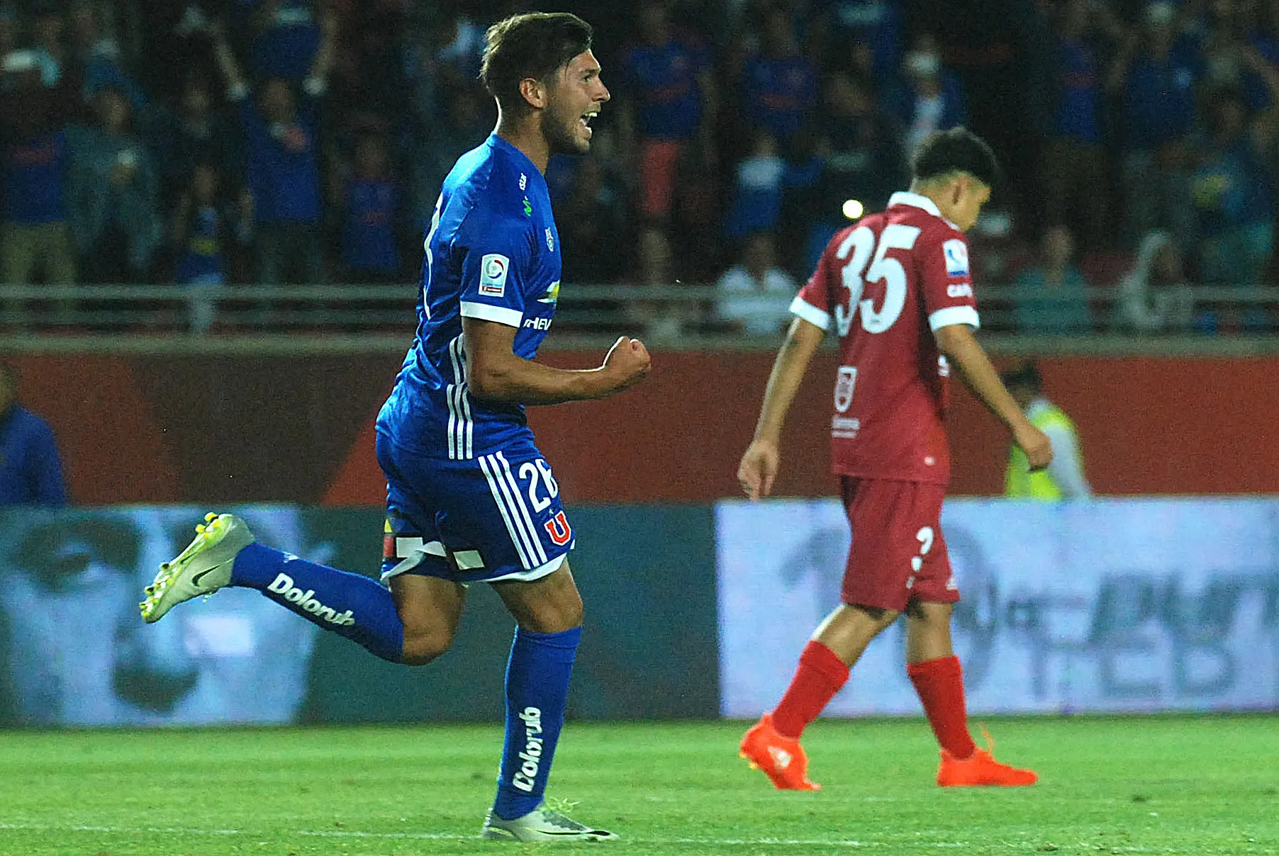 Bryan Taiva comenzó su carrera profeisonal con los azules/Photosport