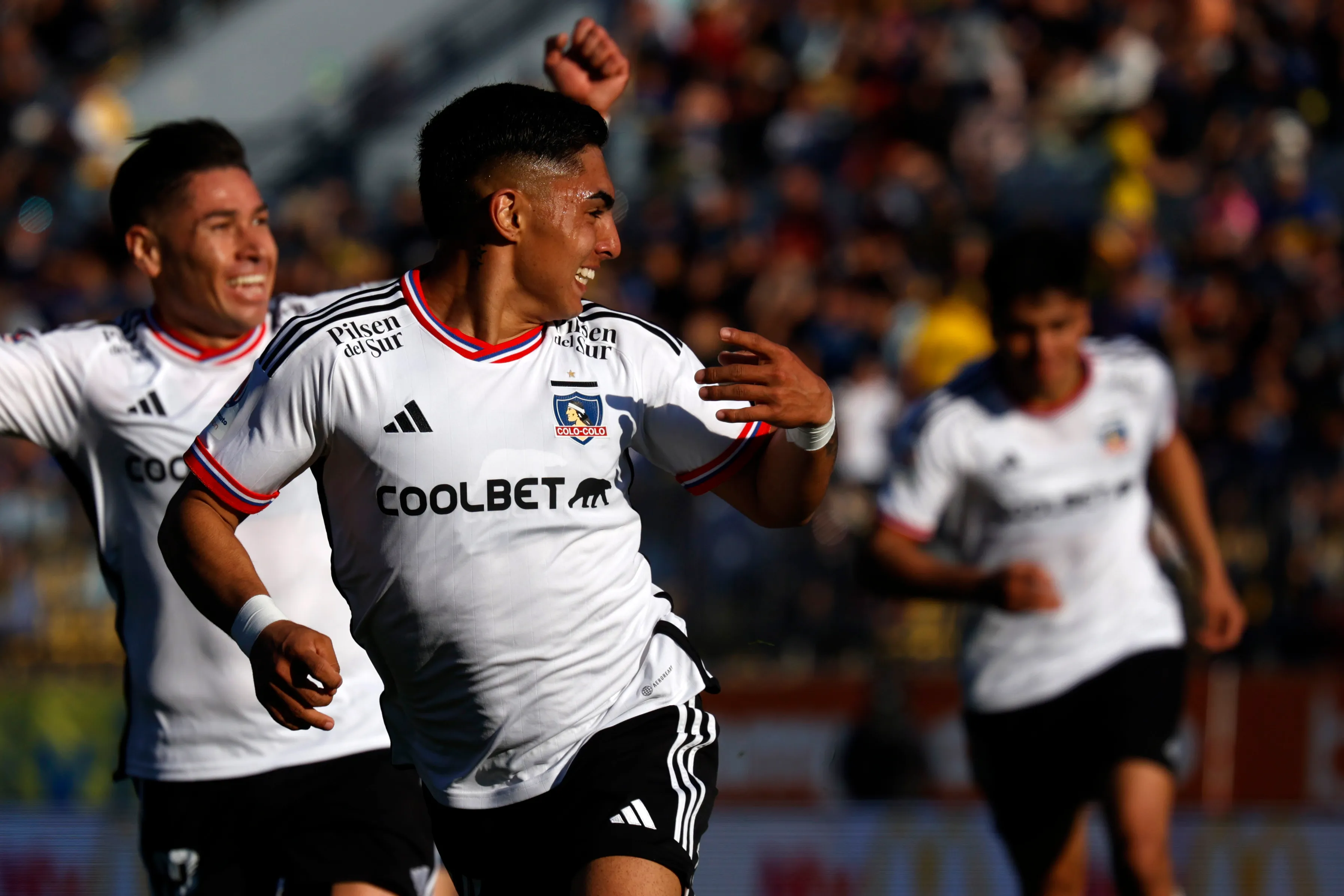 El jugador suena para regresar a los albos /Photosport
