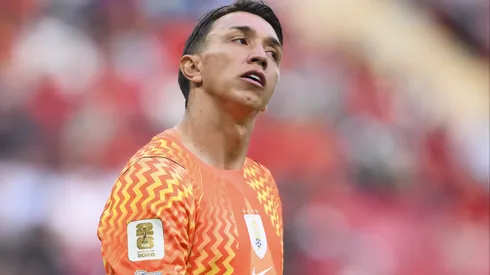 Fernando Muslera tuvo problemas en la antesala al partido con España.