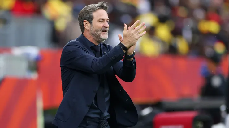 Thomas Christiansen apareció como candidato a tomar la banca de la Roja.