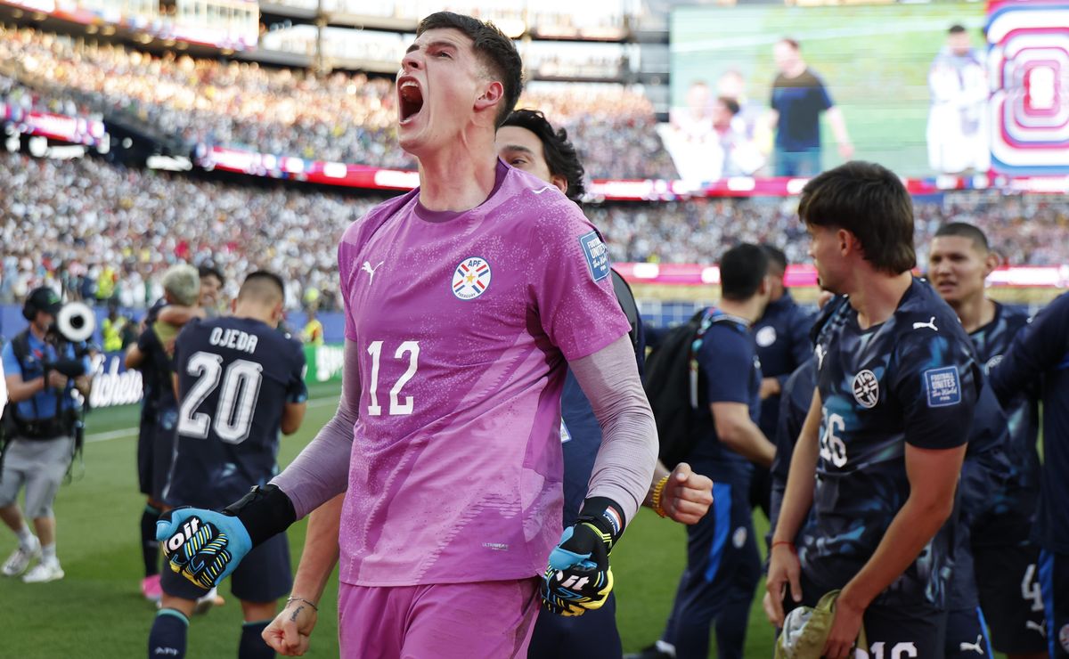 Orlando Gill, la figura de Paraguay: de elogiar a Gustavo Álvarez a brillar en los penales vs Alemania en el Mundial 2026