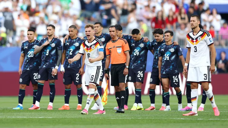Joshua Kimmich sufrió la derrota de Alemania contra Paraguay.