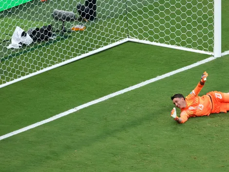 Ex Colo Colo sale a defender a Fernando Muslera tras papelón Mundial