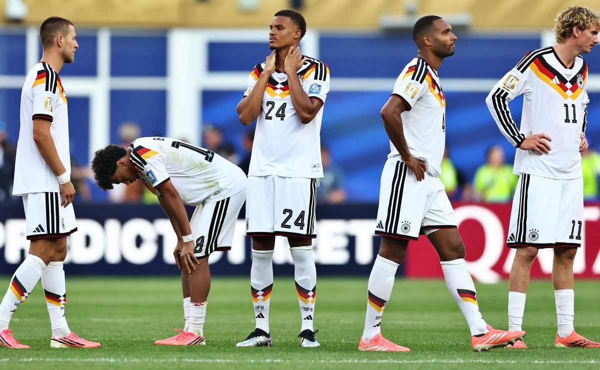 En Alemania culpan al arbitraje de histórica derrota con Paraguay: “Un escándalo total”