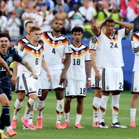 Lothar Matthaus sapea la interna de Alemania: "Esposas, familias"