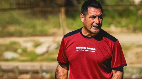 El mundialista de Francia 98 sigue ligado a las bancas.